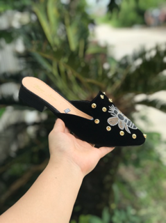 [FREESHIP] Giày sục nữ đính đá hình ong