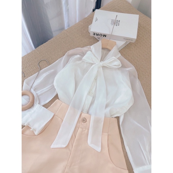 Set sơ mi tay phồng nút ngọc cột nơ chất voan tơ 2 lớp + quần short lưng cao có túi hàng chuẩn shop