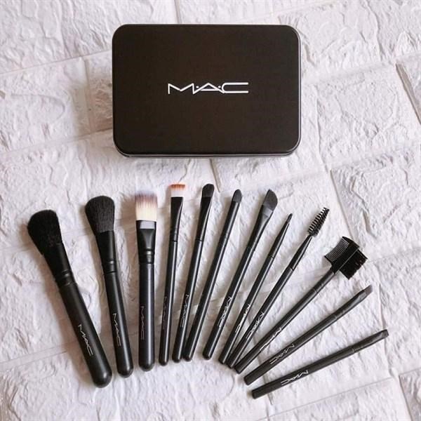 BỘ CỌ TRANG ĐIỂM MAC 12 CÂY