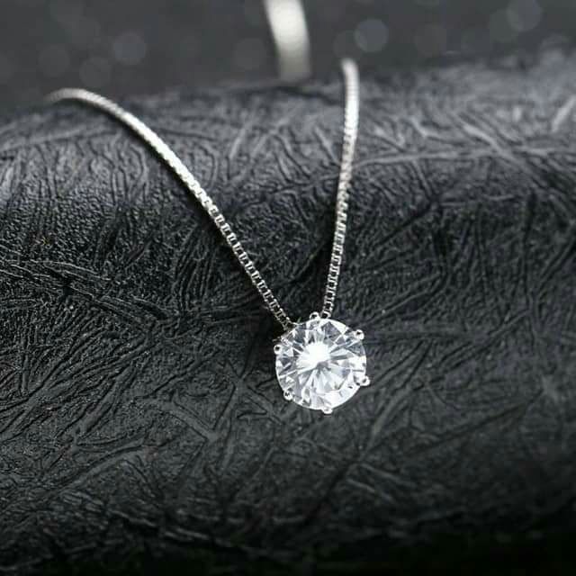 DÂY CHUYỀN MẶT Ổ ĐÁ BẠC