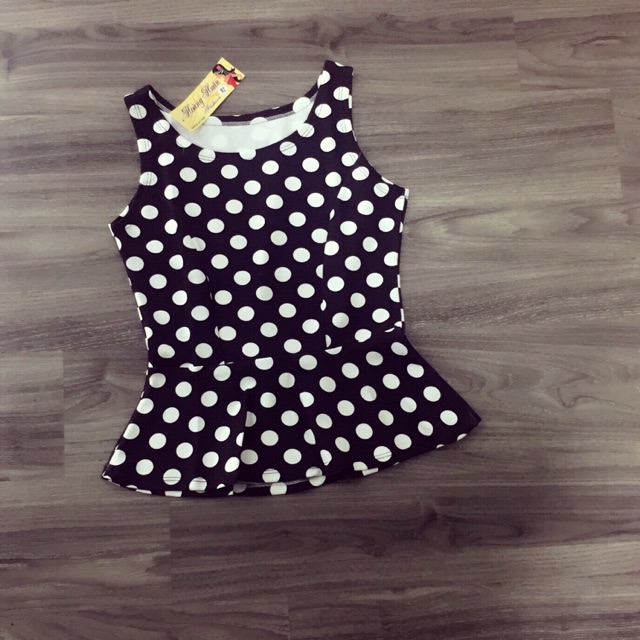Áo peplum