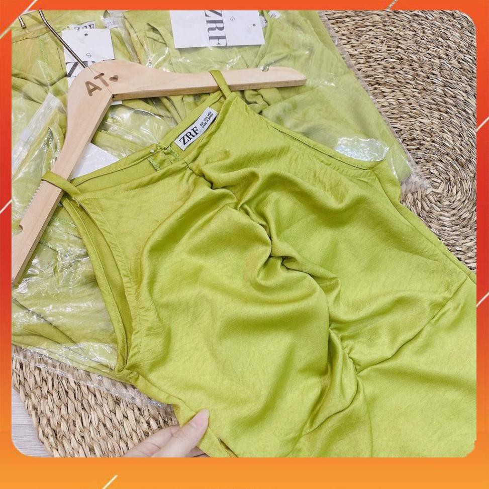 Váy Thiết Kế, Đầm Thiết Kế Cổ Yếm Xanh Chuối Chất Lụa Tằm Dúm Ngực Siêu Sang | BigBuy360 - bigbuy360.vn