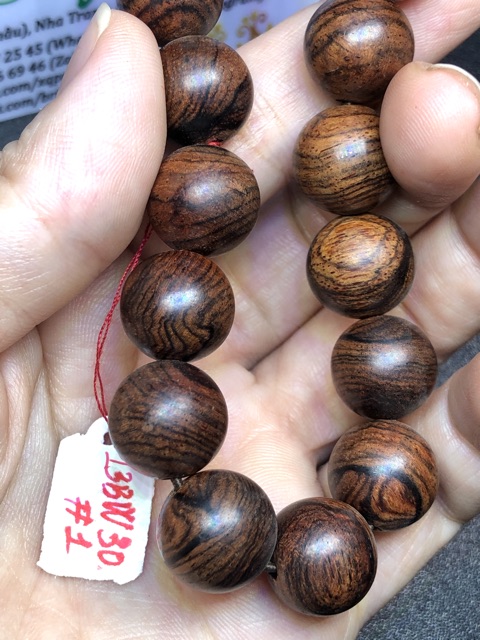 Chuỗi đeo tay Gỗ Sưa 13mm _ Fragrant Rosewood Bracelet 13mm 13mm