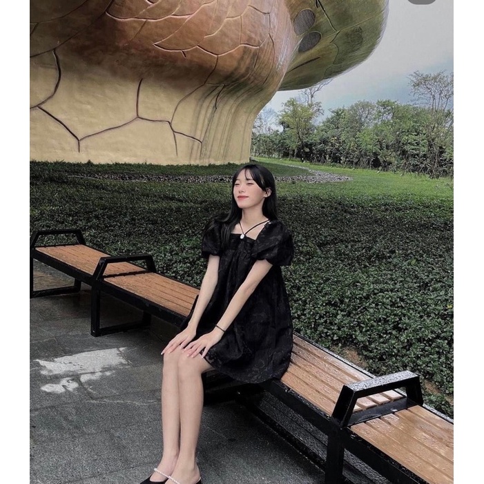 Đầm váy babydoll hoa nổi trễ vai cổ dây đính ngọc tay bồng