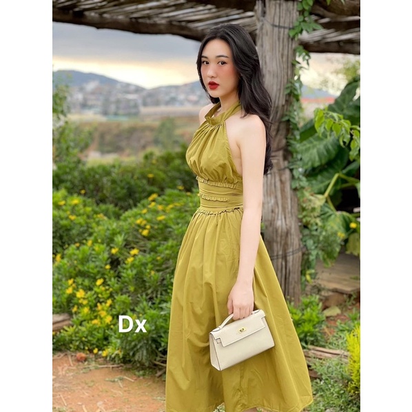 Đầm maxi nữ yếm cổ chiết eo siêu xinh cho các nàng