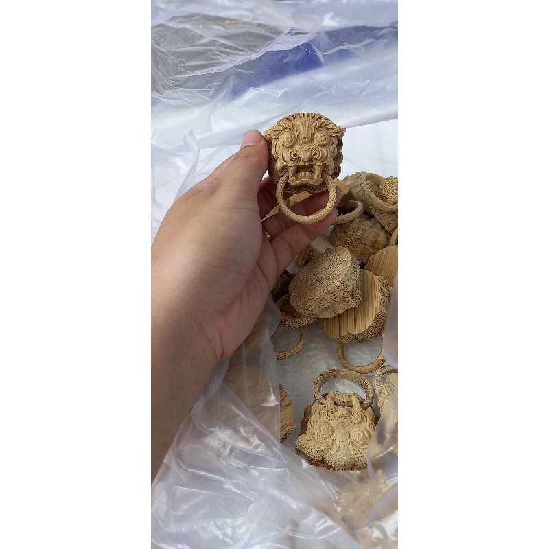 Mặt hổ phù lồng chim chào mào