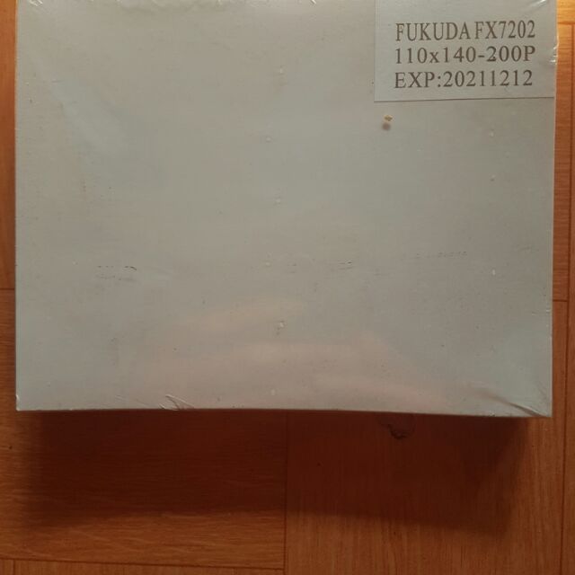 Giấy in điện tim Fukuda - loại có kẻ ô đỏ