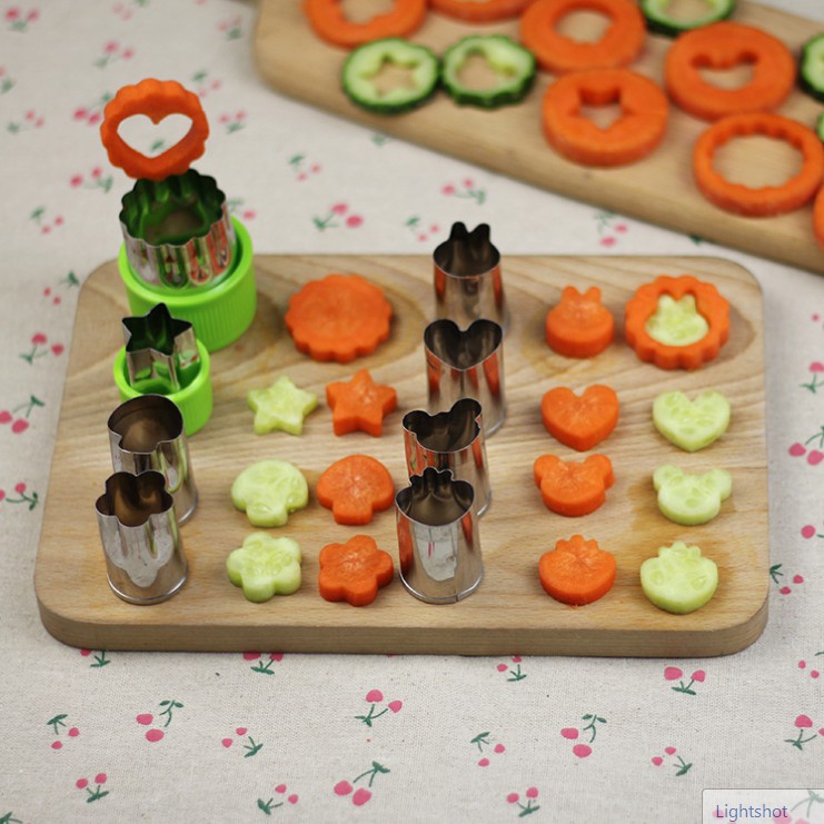 [Món ngon cho bé] Bộ khuôn cắt tỉa tạo hình rau củ 8 món