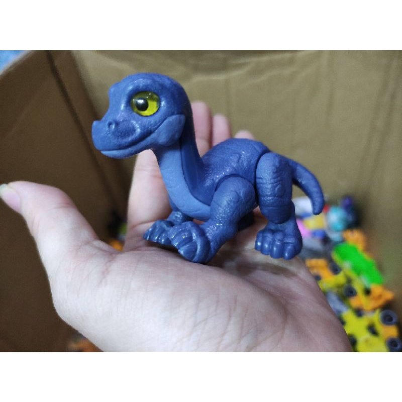 Khủng long Jurassic World cử động được 4 chân hàng chính hãng no box