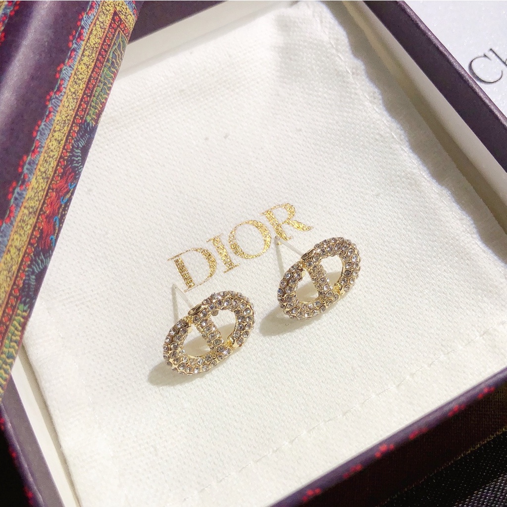 Đôi khuyên tai DIOR mặt hình chữ CD đính đá sang trọng thời trang dành cho nữ