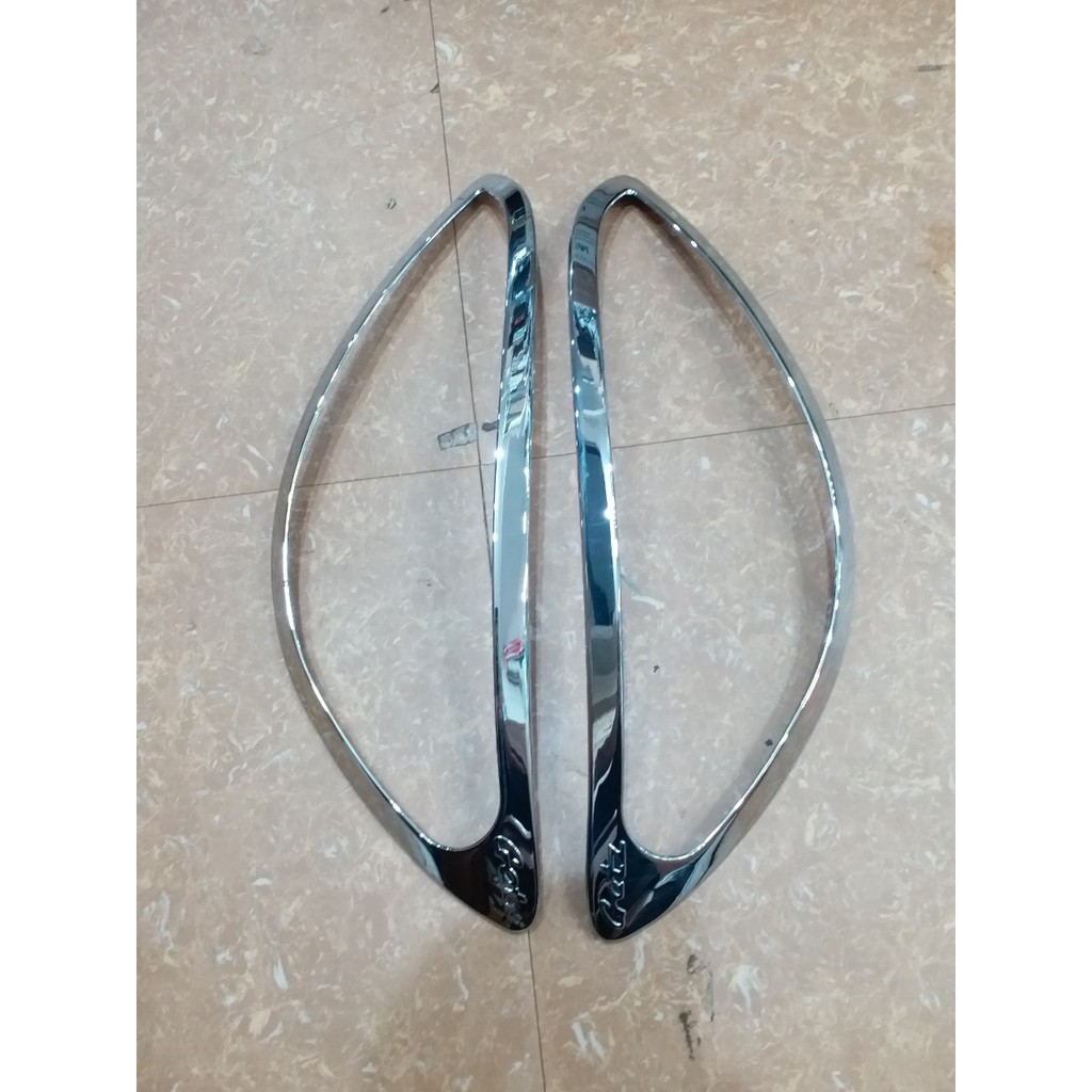 Bộ ốp viền đèn pha mạ crom xe  Hyundai Getz các đời xe 2007-2012