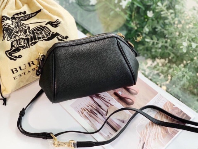 Túi da thật xinh xắn