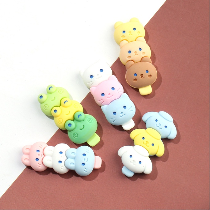 Sticker jibbitz kem que nhân vật gấu, thỏ, mèo con gắn dép sục Crocs