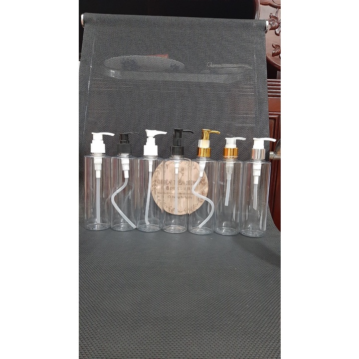 Chai nhựa trong 250ml vai vuông vòi ấn