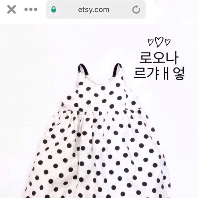 Đầm trắng chấm bi Hàn Quốc