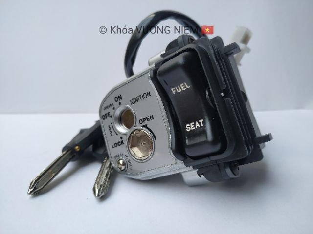 Khóa máy xe Airblade  chìa 8 cạnh chống trộm cao cấp