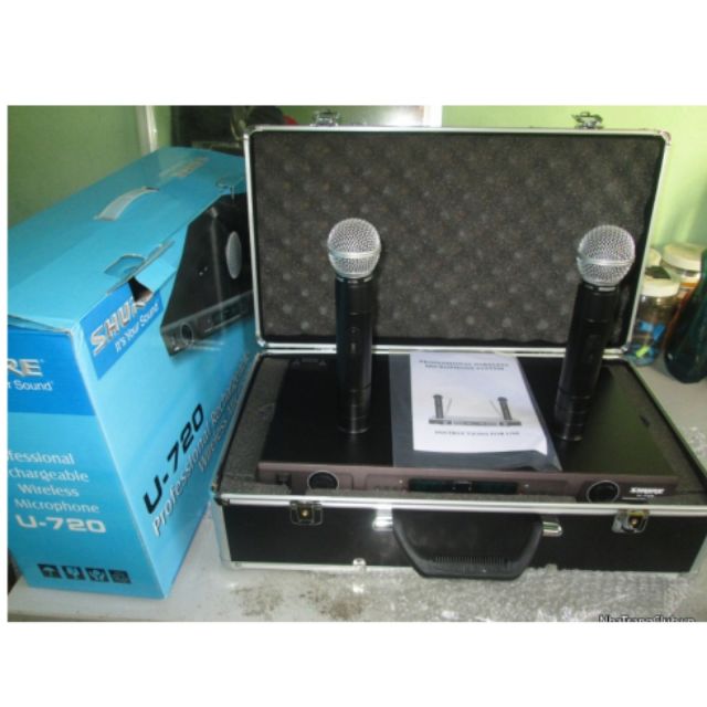 MICRO KARAOKE KHÔNG DÂY U720 SẠC PIN TRỰC TIẾP