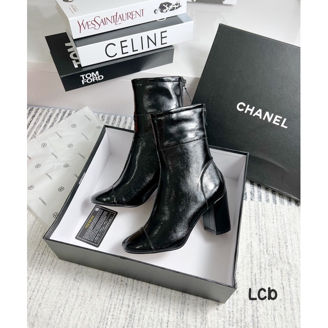 Boot lửng chuẩn hàng supper chuẩn L1. fullbox ,Bill, túi giấy