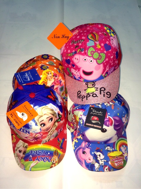 Nón kết cho bé gái