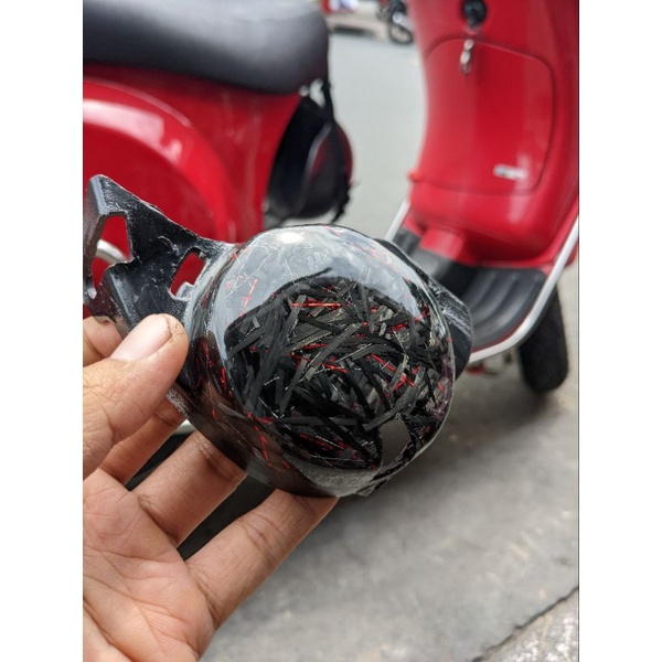 Nắp che cao su treo máy xe Vespa Sprint/Primavera