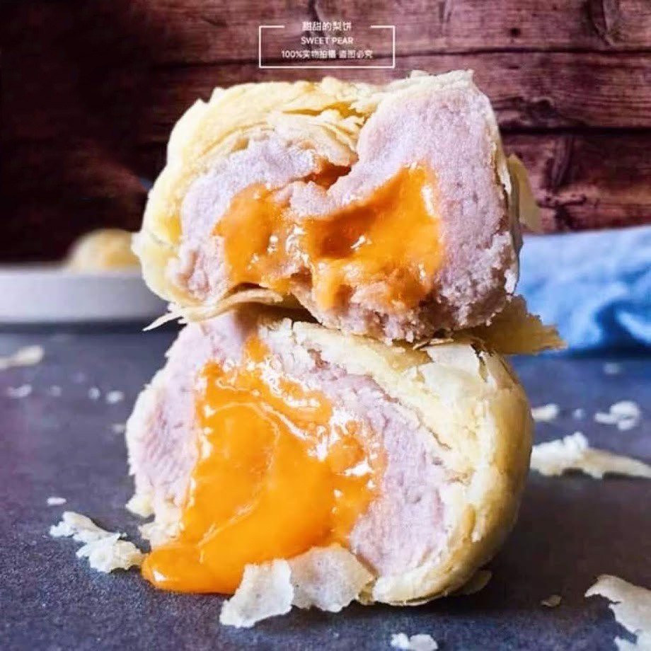 Bánh ngàn lớp nhân vị lòng đỏ trứng muối Egg-Yolk Shortbread 330g