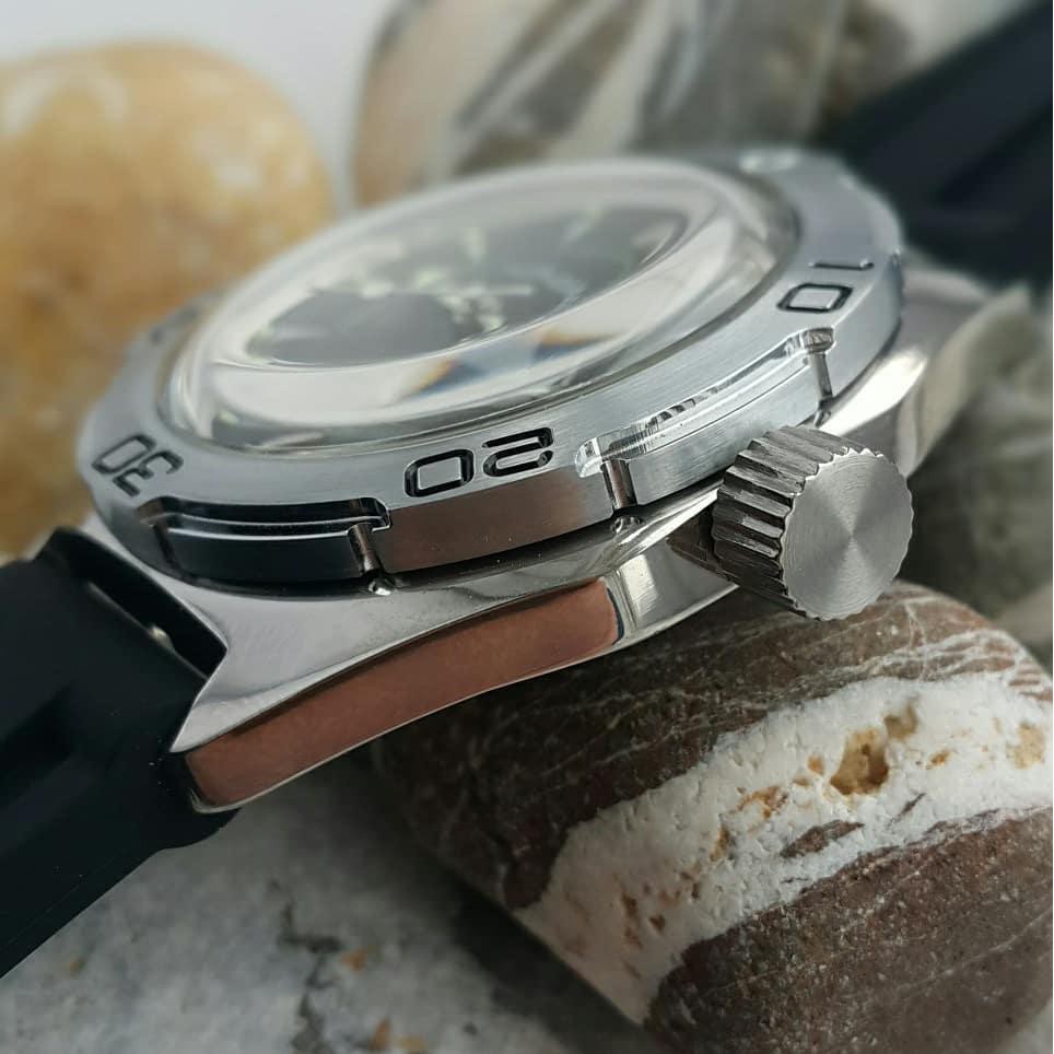 Đồng hồ nam Vostok máy cơ tự động Automatic, size mặt 40, chống nước tốt 20 ATM. Đồng hồ Nga Vostok Amphibia 670923