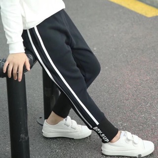 Quần nỉ cho bé trai lớn