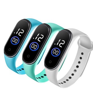 Đồng hồ SKMEI B011 dây đeo cao su nhiều màu sắc màn hình cảm ứng kỹ thuật số kiểu dáng thể thao dành cho nam