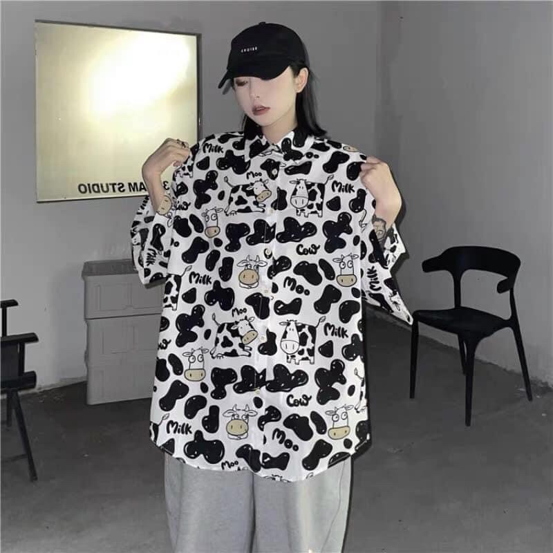 Áo Sơmi Tay Lửng Unisex Hoạ Tiết Bò Sữa