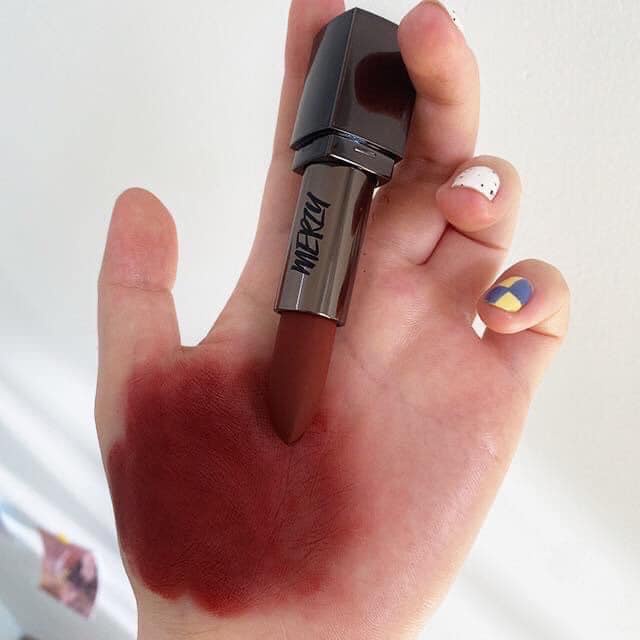 Son Thỏi 𝗠𝗲𝗿𝘇𝘆 𝗡𝗼𝗶𝗿 𝗜𝗻 𝗧𝗵𝗲 𝗟𝗶𝗽𝘀𝘁𝗶𝗰𝗸 NL4