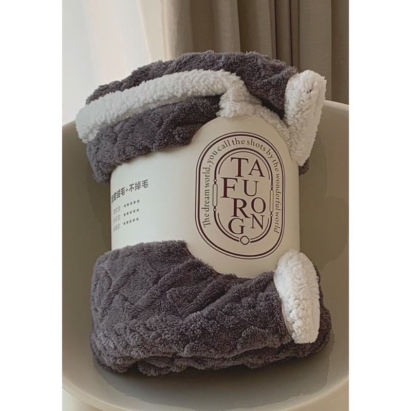 Chăn len lông cừu TAFURONG LOẠI 1, Mền len Mông cổ thế hệ mới kích thước 2mx2m3 nặng 2,6kg