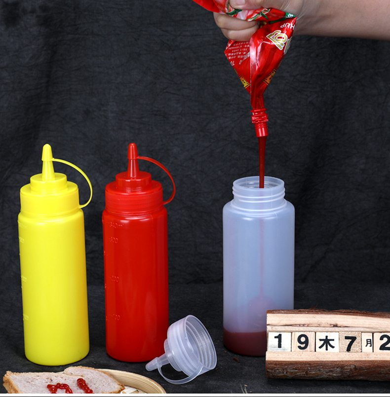 Bình Nhựa Đựng Nước Sốt 240 / 500ml