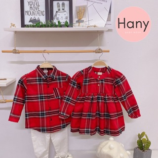 Set sơmi và váy kẻ đỏ