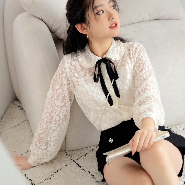 Naked by V - Áo sơ mi 2 lớp (kèm nơ) - Bowtie Blouse - ren