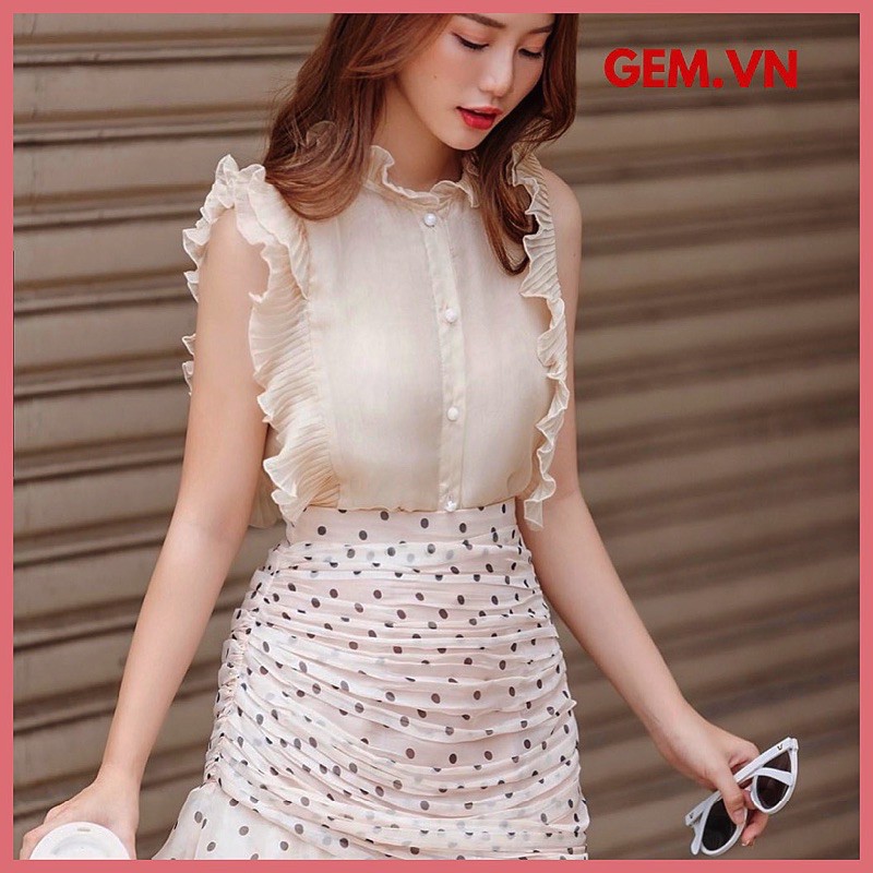 Áo kiểu thiết kế bánh bèo G137 chất vải mát, rất xinh và nữ tính dễ phối các loại chân váy hoặc quần thời trang GEM.VN