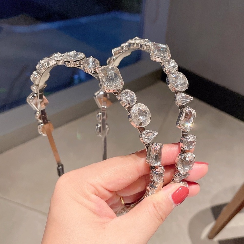 Băng Đô Cài Tóc Đính Đá Pha Lê Đơn Giản Thời Trang Mới Cho Nữ