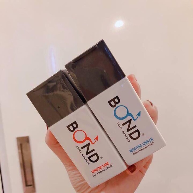 Dung dịch vệ sinh cho Nam Bond