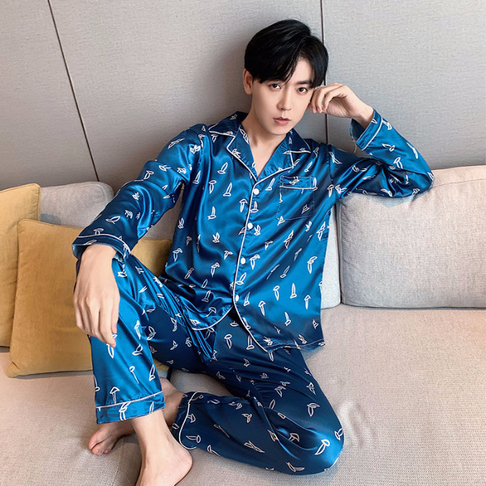 Bộ Đồ Ngủ Vải Lụa Satin Tay Dài Thời Trang Cho Nam luyoo28