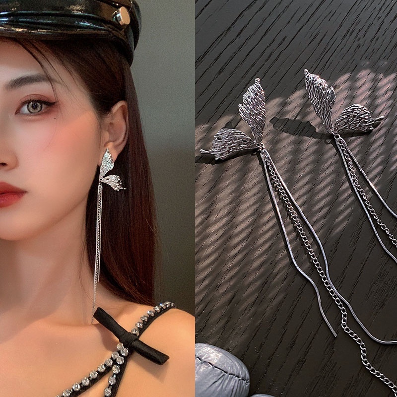 Bông tai kim loại phối tua hình cánh bướm