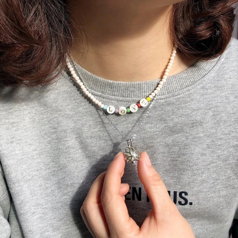 Vòng cổ Mặt Hoa Sen Đính Đá Phát Sáng Độc Đáo Cho Nữ