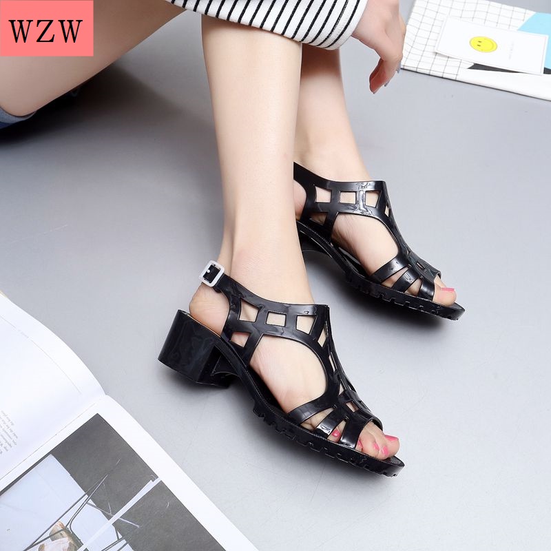 Giày Sandal Đế Vừa Hở Ngón Bằng Nhựa Pha Lê Lấp Lánh Thời Trang Đi Biển Mùa Hè 2021 Cho Nữ