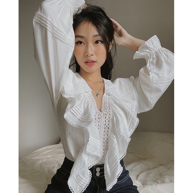 Áo đũi bèo ren Jasmine Blouse