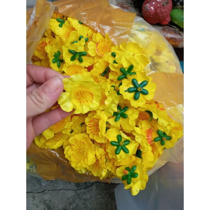 160 bông hoa mai trang trí nhà cửa tặng 2 cái keo nến