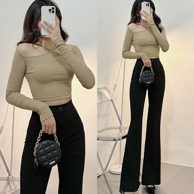 Áo Croptop Khoét Vai Tay Dài Vintage