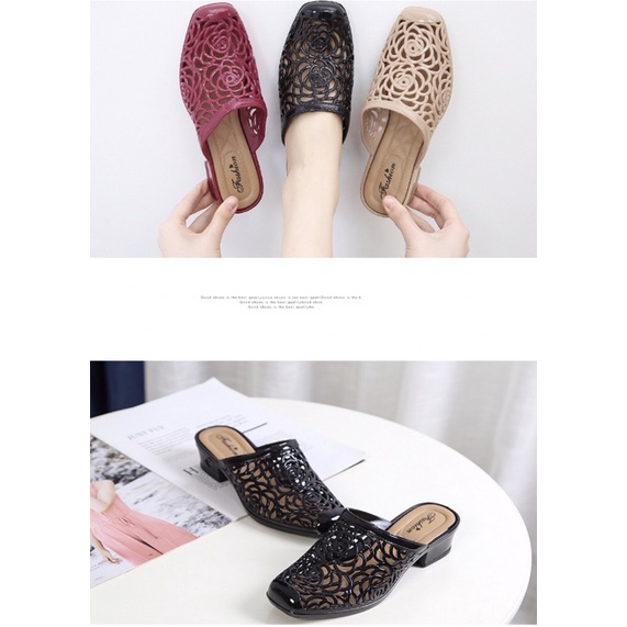 DÉP SỤC NHỰA DẺO CAO CẤP ĐI MƯA HÌNH HOA THỜI TRANG TRUNG NIÊN CAO 4CM