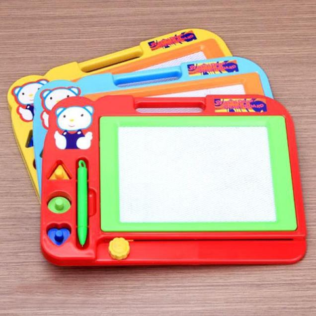 Bảng Vẽ Thông Minh Tự Xóa Độc Đáo Cho Bé ( Màu Ngẫu Nhiên )