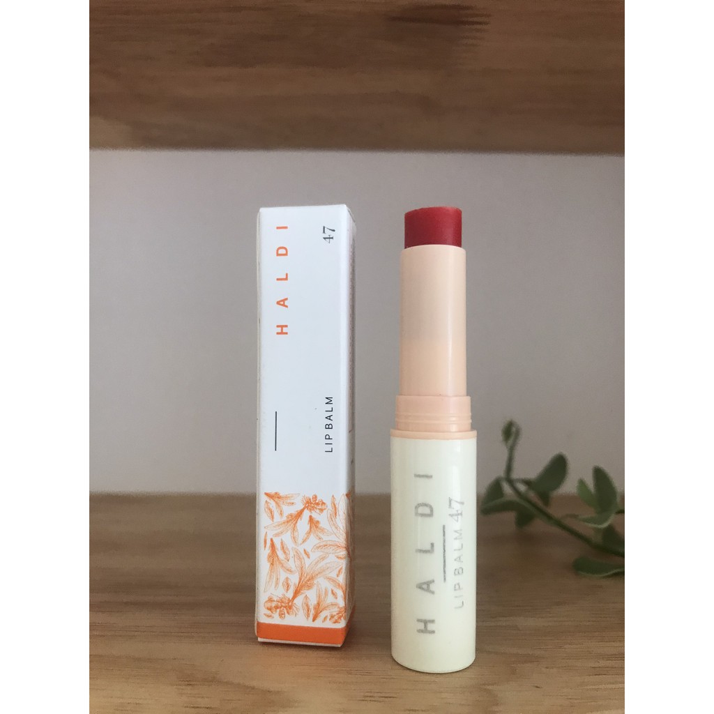 Son Trần | Son Dưỡng Đỏ Tươi Mềm Môi, Chống Khô Nẻ, Lên Màu Tươi Tắn - Son Dưỡng Nghệ Epis Có Màu Tone Đỏ Tươi E02