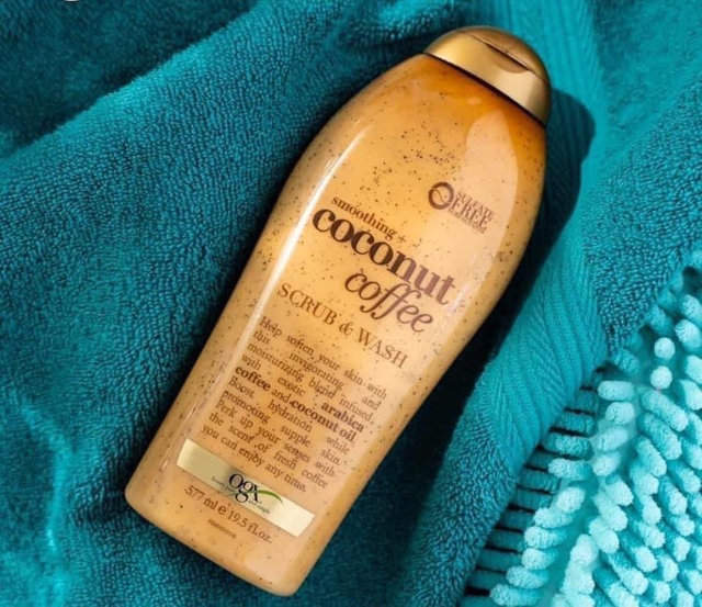 Sữa tắm tẩy tế bào chết OGX SCRUB COCONUT Coffee