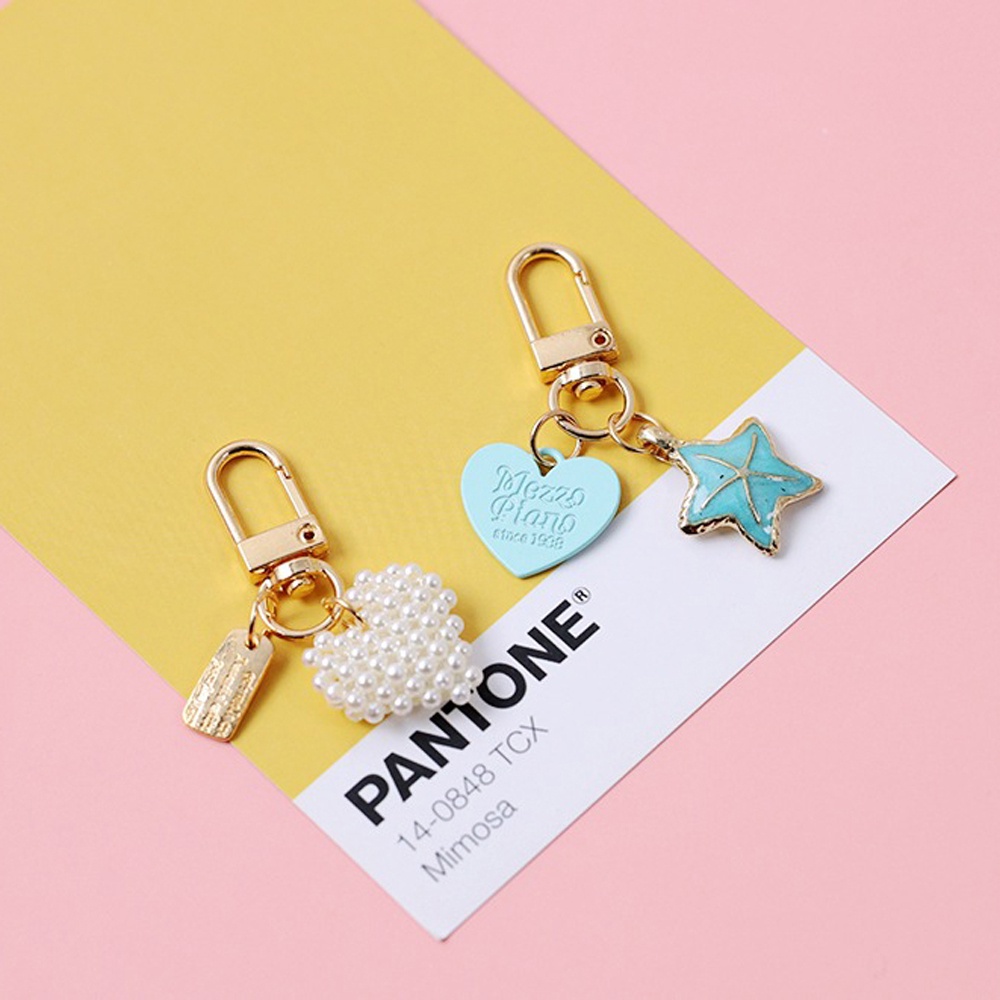 Móc Chìa Khóa Hình Trái Tim / Ngôi Sao / Chữ Love Đính Ngọc Trai Phong Cách Hàn Quốc Màu Sắc