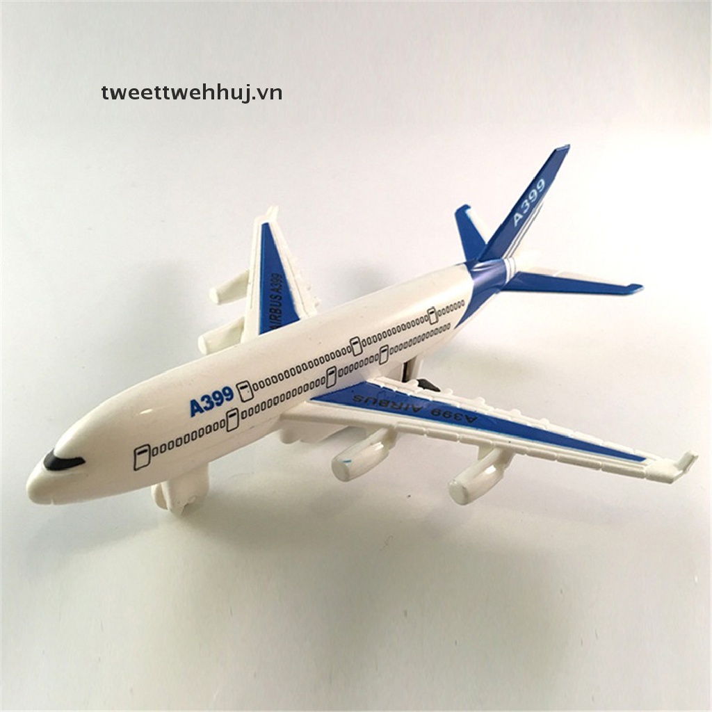 Mô hình máy bay đồ chơi bằng nhựa màu sắc ngẫu nhiên thiết kế chân thực cho bé